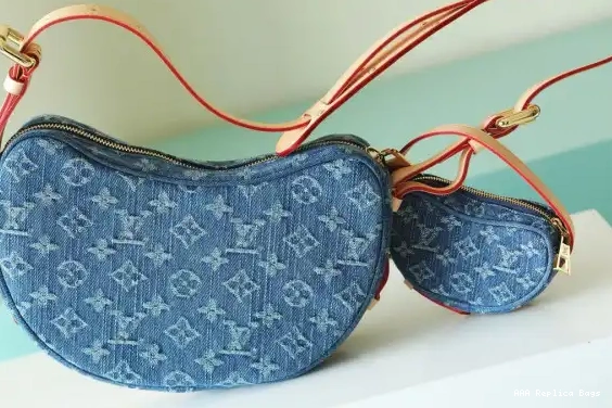 Aaa replica bags MM LOUIS VUITTON Croissant 0509
